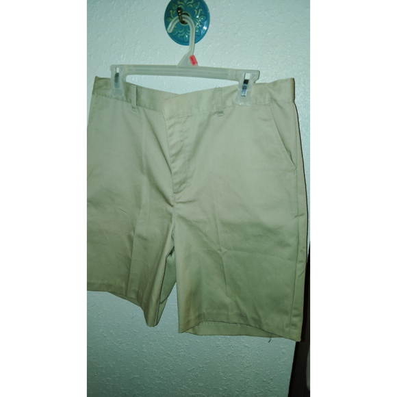 Classroom Uniforms Other - Classroom sz 16 husky boys khaki shorts uniform new with tags adjustable waist